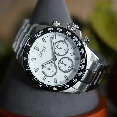 Hugo Boss Hero Chronograph White Dial Men’s Watch 